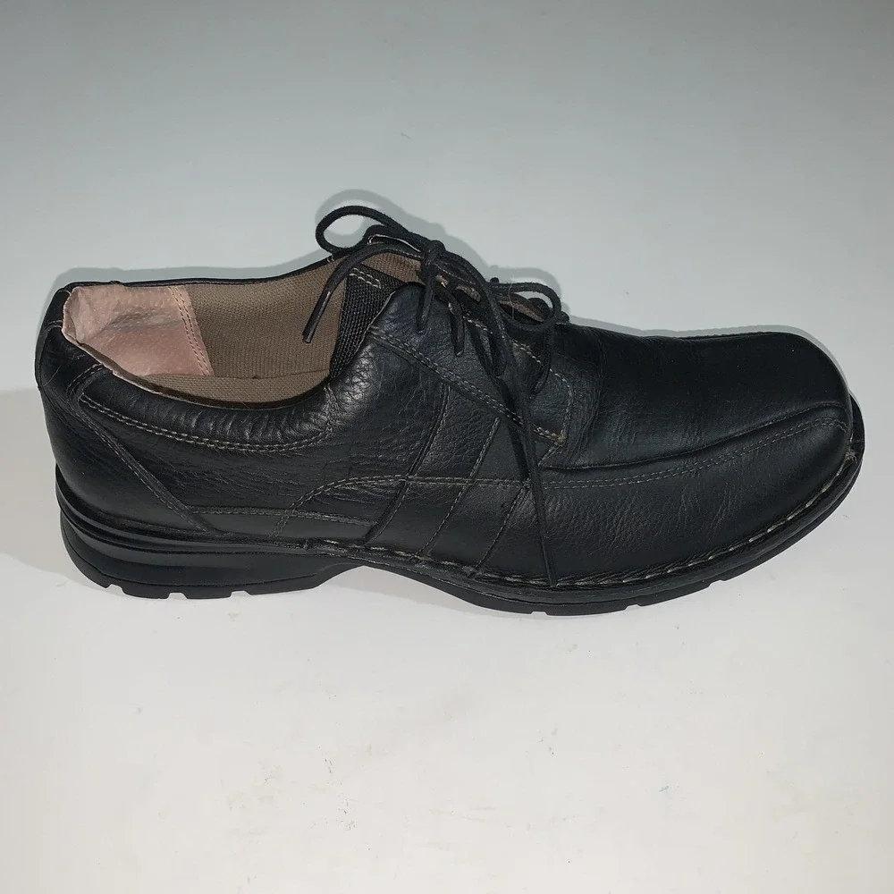 Clarks Shoes Mens Size 11W Black Leather Lace Up Casual Comfort Walking Sneakers